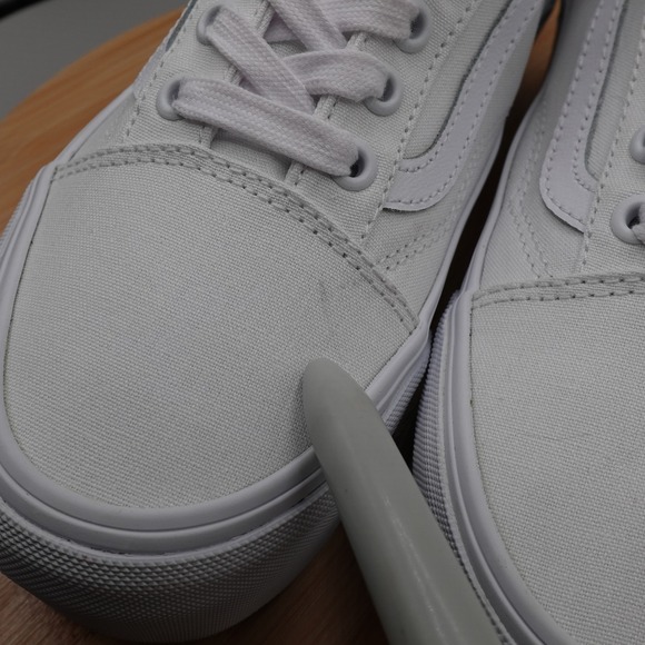 Vans Shoes Women 6.5 White Old Skool Stacked Platform Sneakers Skate Road Flaw - Picture 2 of 11